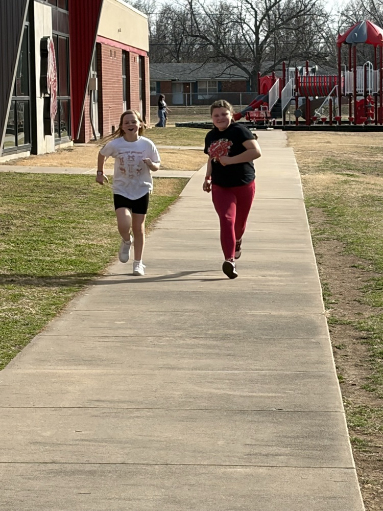 kids running