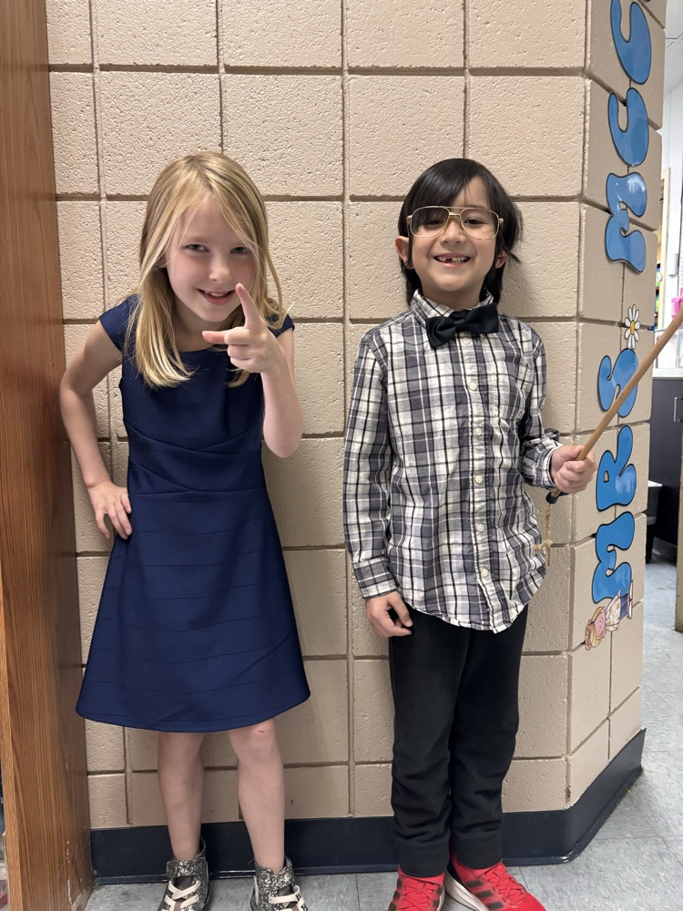 teacher and student dressed like eachother