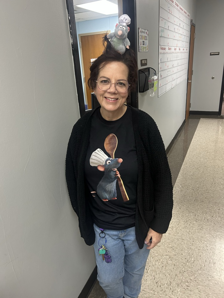 nurse Jill dressed as rattitouli 