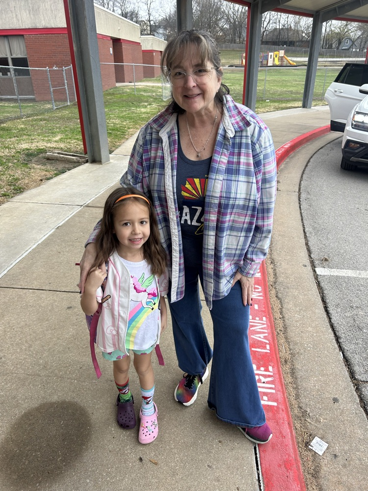 students wearing mismatched clothes