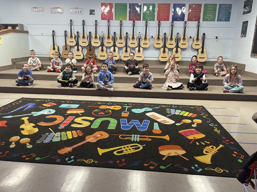 Students listening to music and figuring out tempo