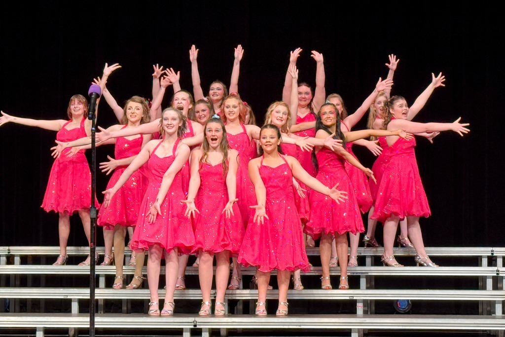 CHS Show Choir Sound Express on stage at contest