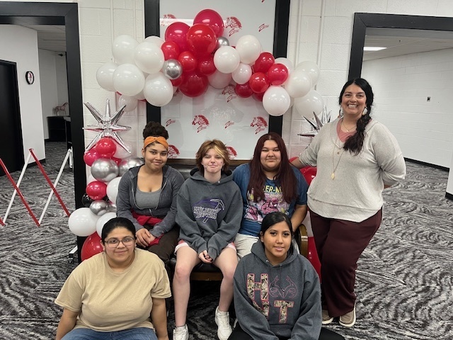 Choices students working on a service project for enrollment.