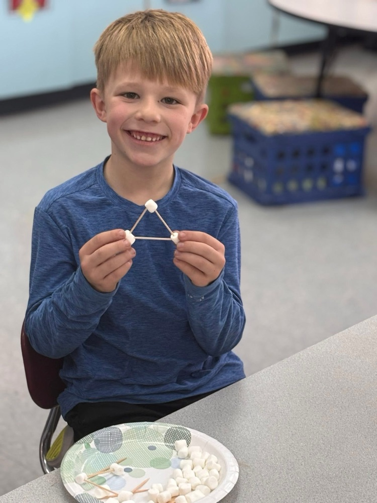 students building shapes 