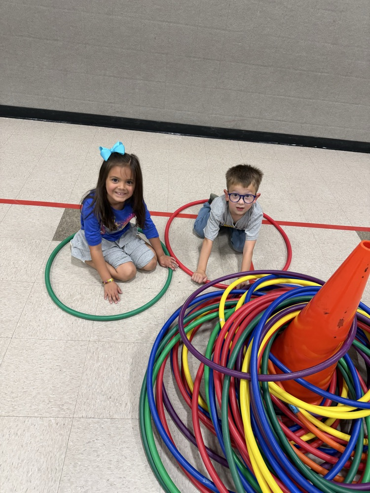 student using hoola hoop 
