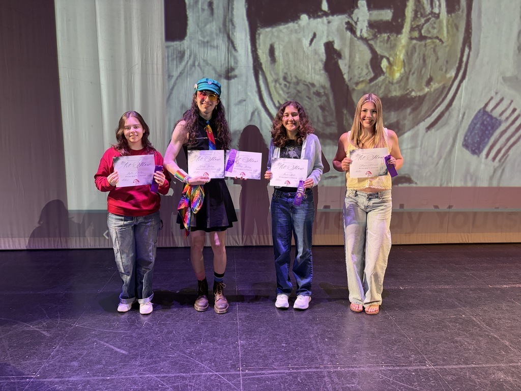 Art Show: Admin pick winners