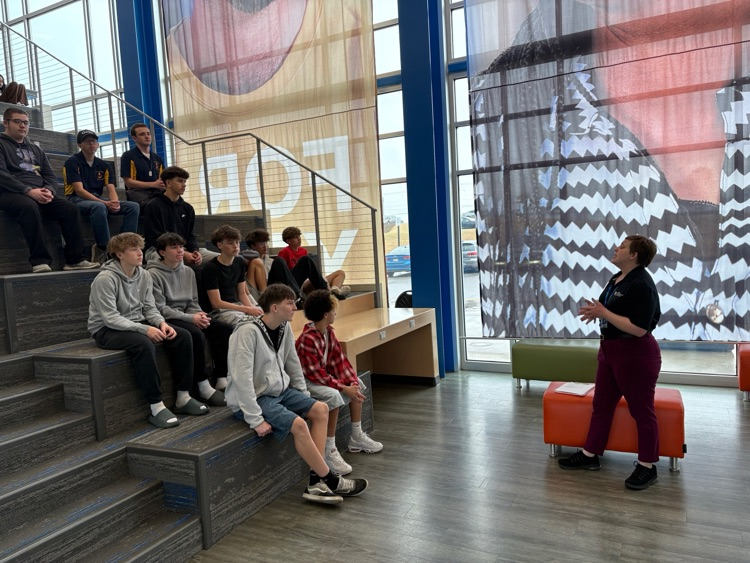 Students listening to TCC rep 