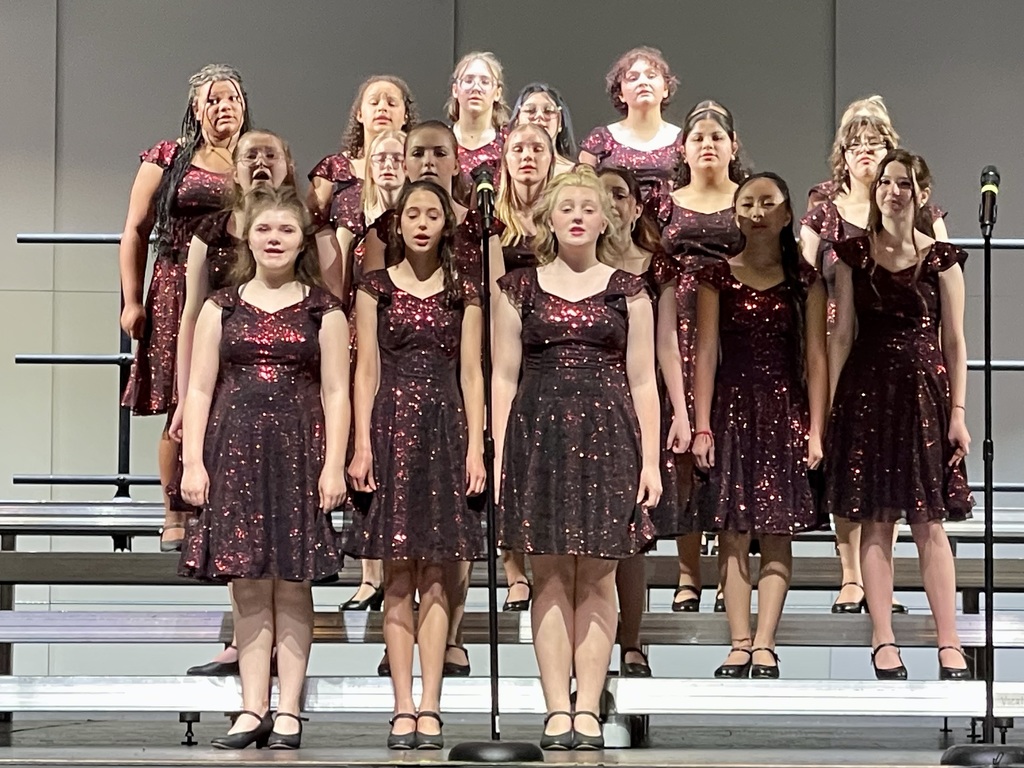 WRJH Show Choir on stage at contest.