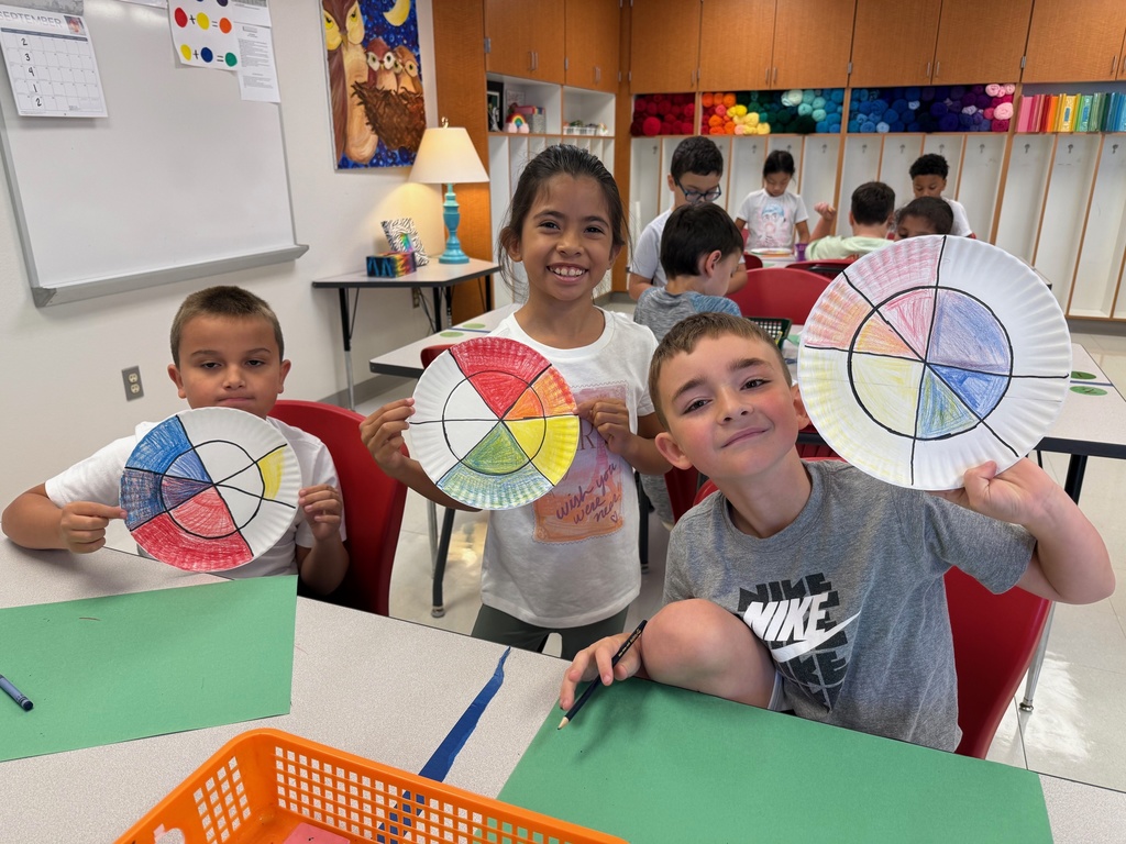 Catalayah art students showing us their color wheels.