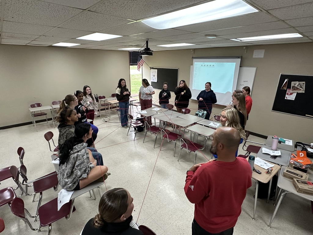 🥎💬 Team Building in Softball! 💬🥎  Our softball team recently took time out of their busy schedule to participate in a powerful team-building activity focused on vulnerable communication.  Through open and honest conversations, they worked on strengthening their trust and connection—skills that will not only help them on the field, but in life as well. 💪  👏 Proud of this group for investing in each other and building a stronger team culture!