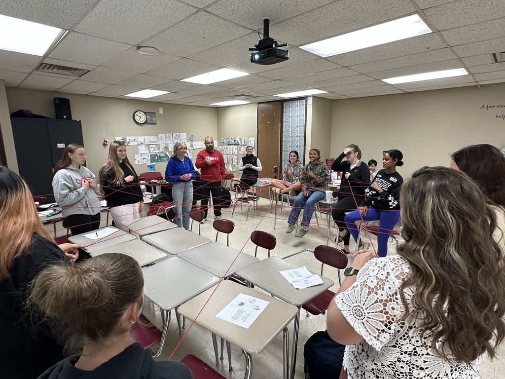 🥎💬 Team Building in Softball! 💬🥎  Our softball team recently took time out of their busy schedule to participate in a powerful team-building activity focused on vulnerable communication.  Through open and honest conversations, they worked on strengthening their trust and connection—skills that will not only help them on the field, but in life as well. 💪  👏 Proud of this group for investing in each other and building a stronger team culture!