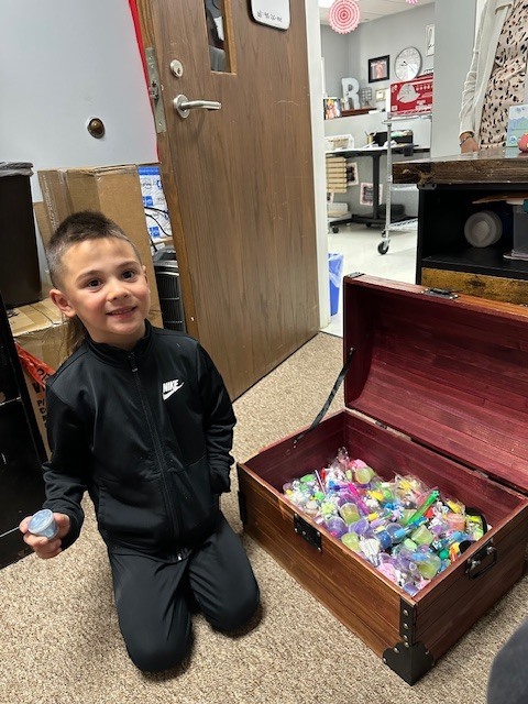 Scallywags Looting the Treasure Chest