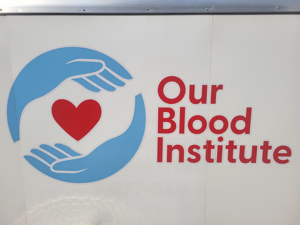 Claremore High School & Community Blood Drive 🩸 Join us in making a lifesaving difference! ❤️ Blood donations are critically low, and the need is greater than ever. The Claremore High School & Community Blood Drive will be held at the Robinson PAC on Tuesday, April 7th, 2026, from 8:30 am-2:30 pm Your donation can help replenish the blood supply and save lives right here in our community. Whether you’re a first-time donor or a regular, we’d love to see you there! 📍 Robinson PAC ⏰ 8:30 AM – 2:30 PM ❤️ One donation can save multiple lives Please share and help spread the word! 🙌