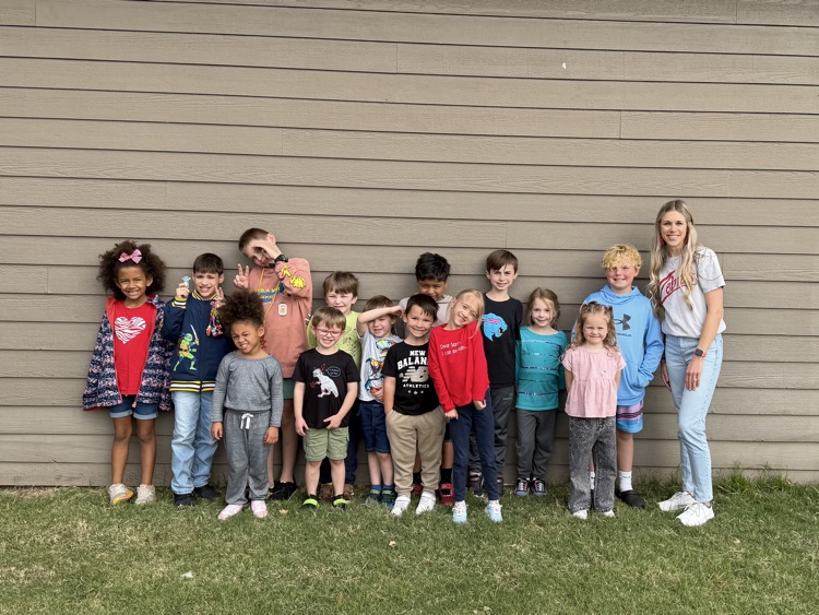 ms Gelnar with students 