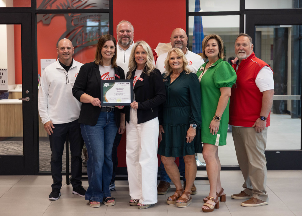 claremont with thier great expectations plaque 