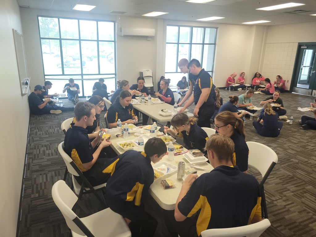 Students helping at Senior Citizen Day