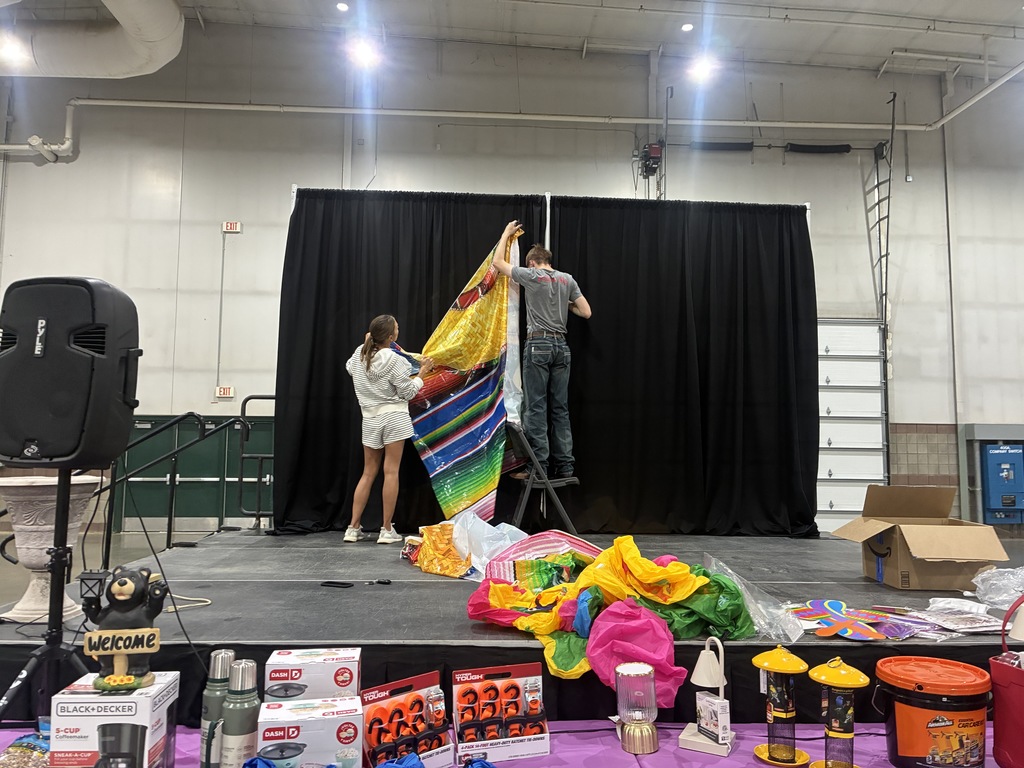 Students helping at Senior Citizen Day