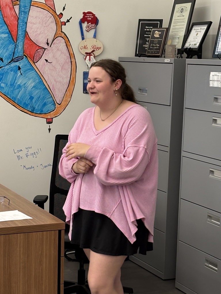 Senior biomedical student Chloe Reedy completed a five-hour shadowing experience at the Claremore Emergency Department and generously returned to share her experience with all biomedical classes.  Her insights were engaging and encouraged many students as they learned more about real-world healthcare careers. Our partnership with Claremore Hillcrest Hospital continues to grow, providing valuable opportunities for student learning and exploration.
