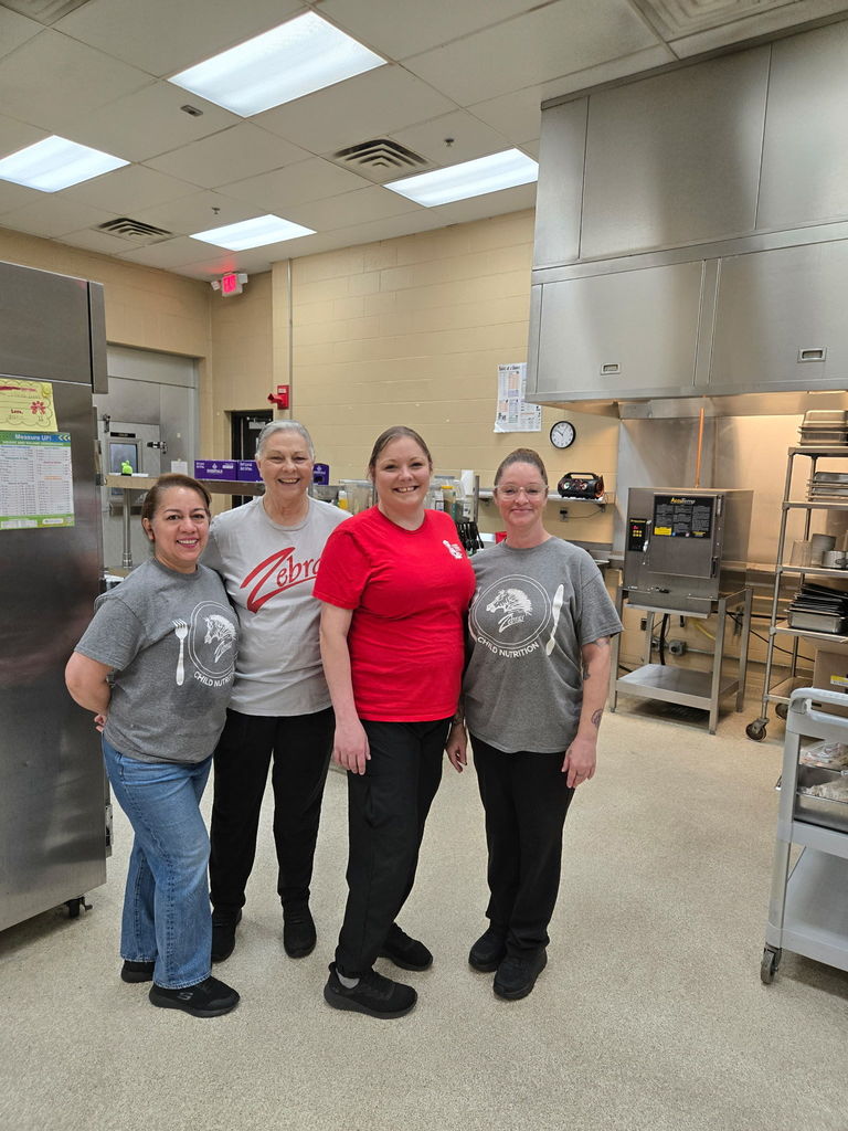 Lunch heroes smiling
