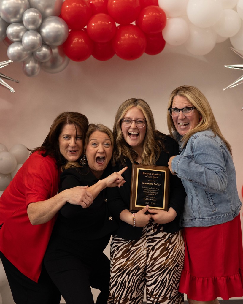 teacher of the year winner mrs samantha roller