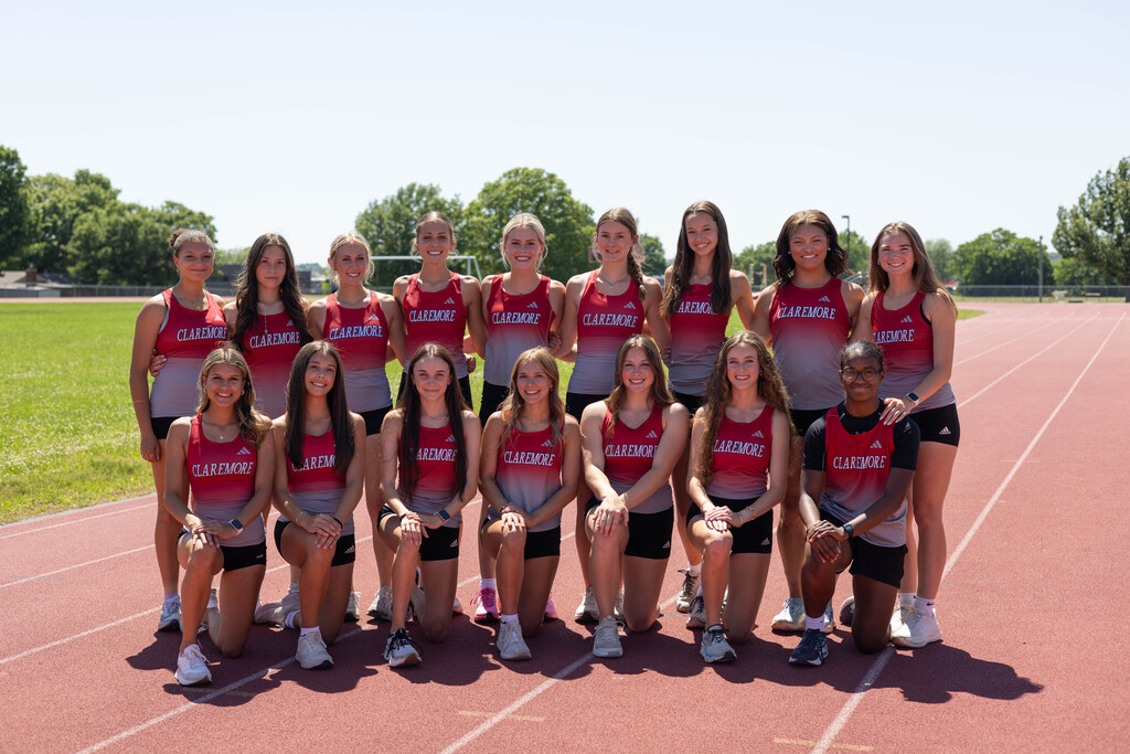 track girl qualifiers