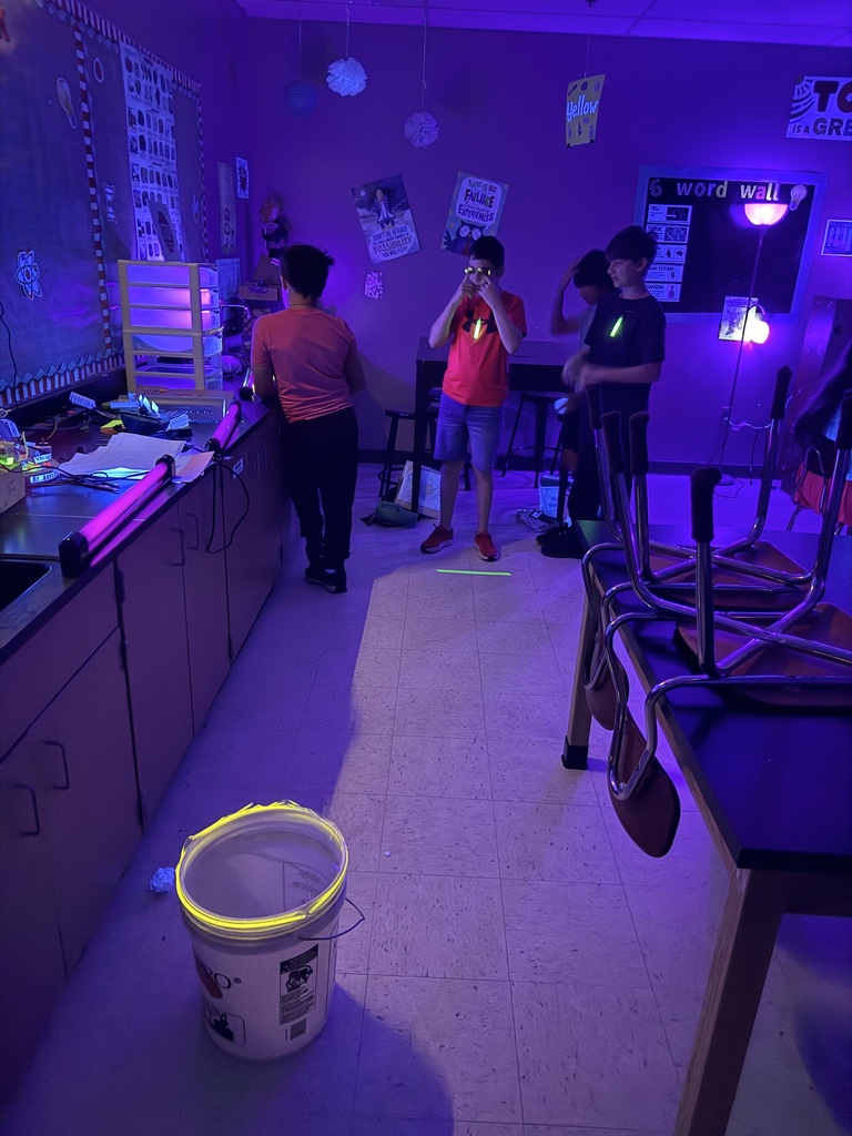 GLOW LIGHT REVIEW PARTY