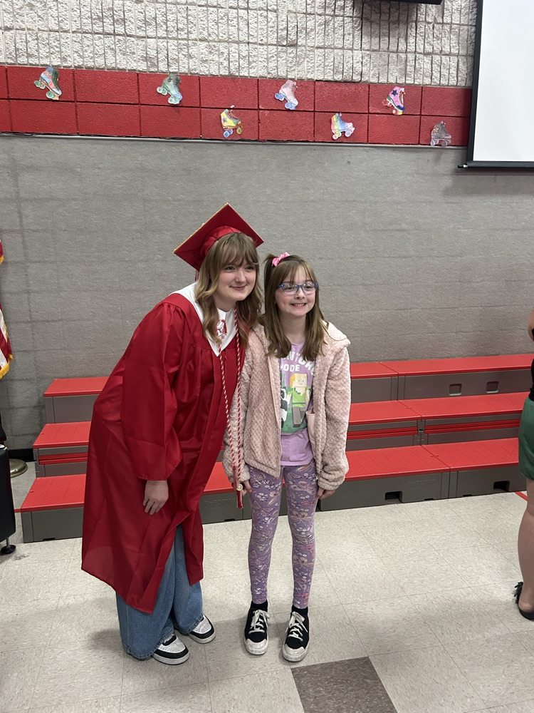 students posing for photo 