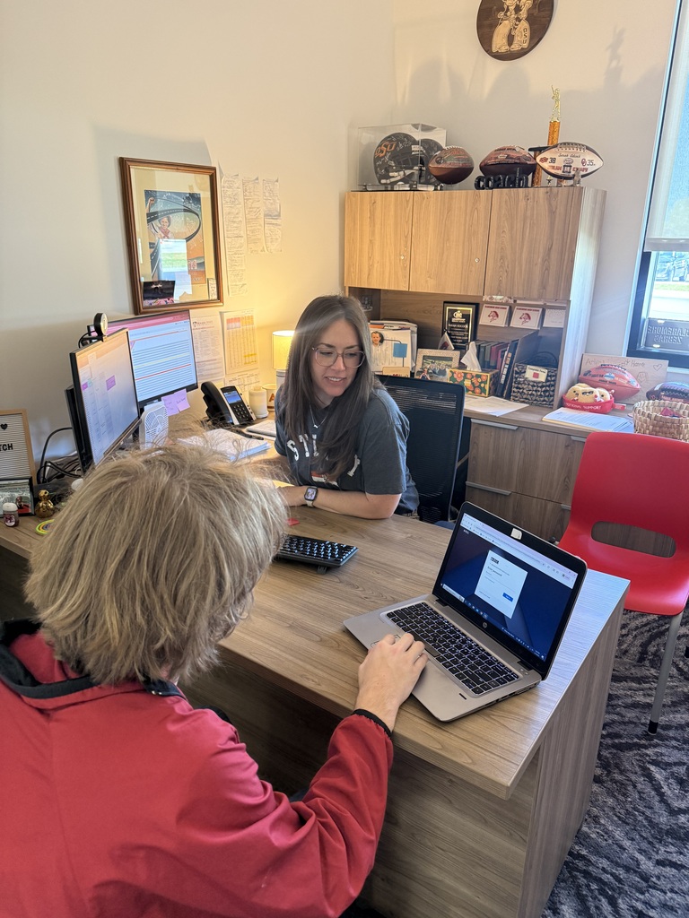 🎓☀️ Summer break is the perfect time to get ahead on your future—don’t forget to complete your Oklahoma’s Promise application! Oklahoma’s Promise helps eligible students earn college tuition assistance, but the application process must be completed to take advantage of this opportunity. 📌 Apply here: https://okpromise.org/application-requirements.shtml If you have questions or need help getting started, please reach out to our College and Career Coach, Mrs. Adcock at sadcock@claremore.k12.ok.us. Take a few minutes this summer to invest in your future—you’ll be glad you did!