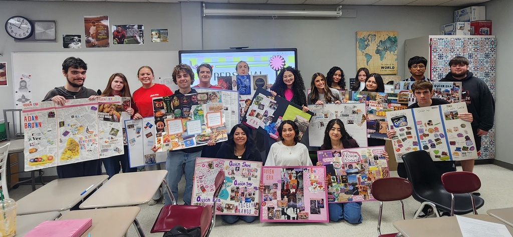 Honors Spanish III and AP Spanish Language & Culture students explored the AP theme of Personal Identity through a creative and reflective project.  Students designed vision boards titled Quién Era, Quién Soy, y Quién Seré (Who I was, Who I am, and Who I will be), reflecting on the experiences, values, and influences that shape who they are.  They then presented their work in Spanish in front of their classmates, demonstrating both language growth and meaningful personal reflection.  A powerful blend of creativity, culture, and communication!