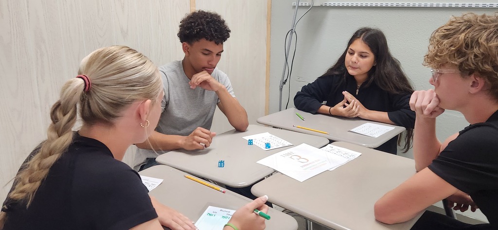 🎲🌎 Learning Through History and Culture!  Students in Mrs. Gonzalez's classes explored the connections between Mexican and U.S. history while learning about the significance of Cinco de Mayo. They then brought their learning to life with a fun game of Bunco, a game with Spanish and Italian origins.  Throughout the activity, students collaborated with classmates, practiced keeping score, built communication skills, and competed for prizes. It was a great opportunity to combine cultural learning with engagement and teamwork!