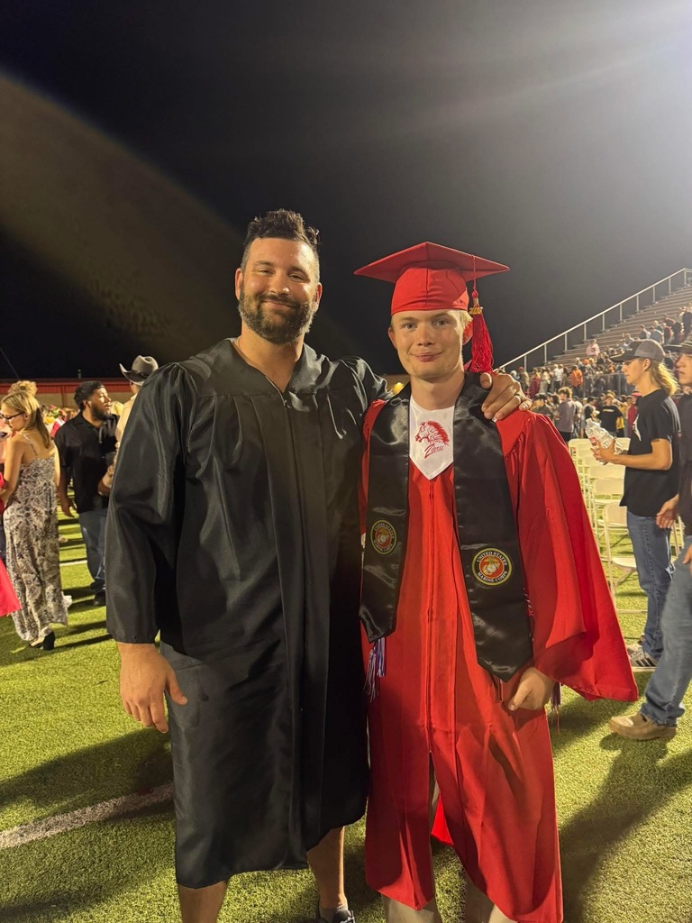 Claremore Public Schools is proud to recognize recent graduate Blake Clark as the Oklahoma Department of Aerospace and Aeronautics 2026 Aerospace Student of the Year.  Blake developed his passion for aviation through CHS’s AOPA program and NJROTC, earning his FAA Remote Pilot Certification along the way. After graduation, he began serving in the United States Marine Corps as an aircraft mechanic.  We celebrate Blake’s achievement, leadership, and dedication—an inspiring example of turning passion into purpose.