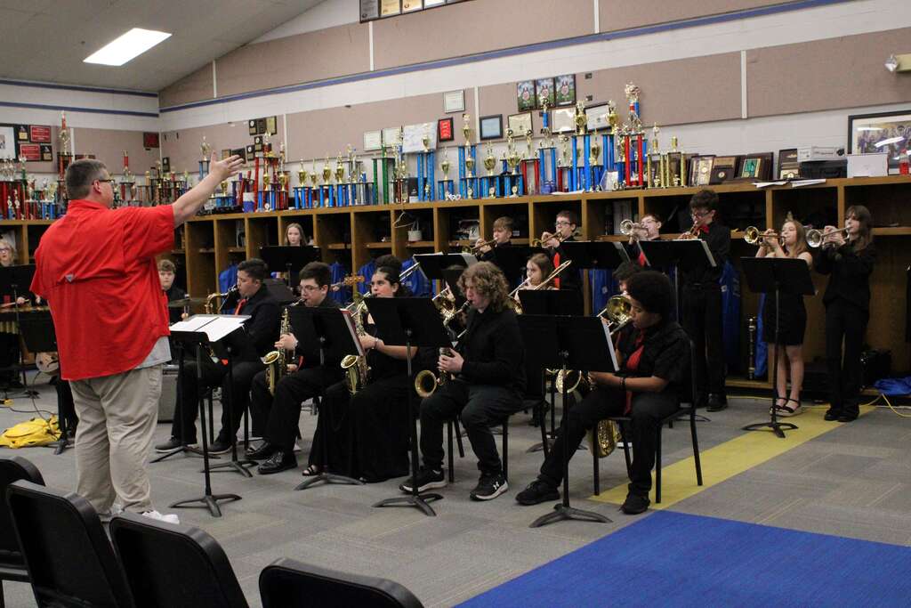 WRJH Jazz Band playing in Oologah.