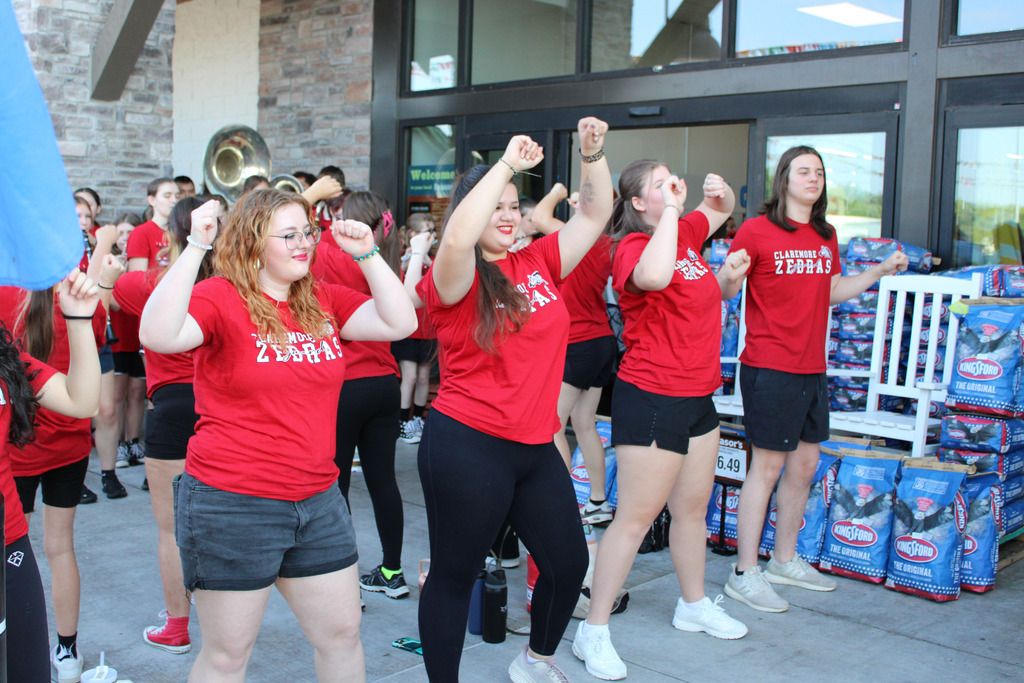 Claremore Zebras at Reasor's reopening