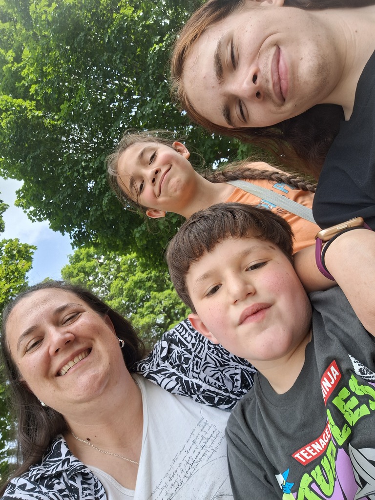 Ms. Fouse with family