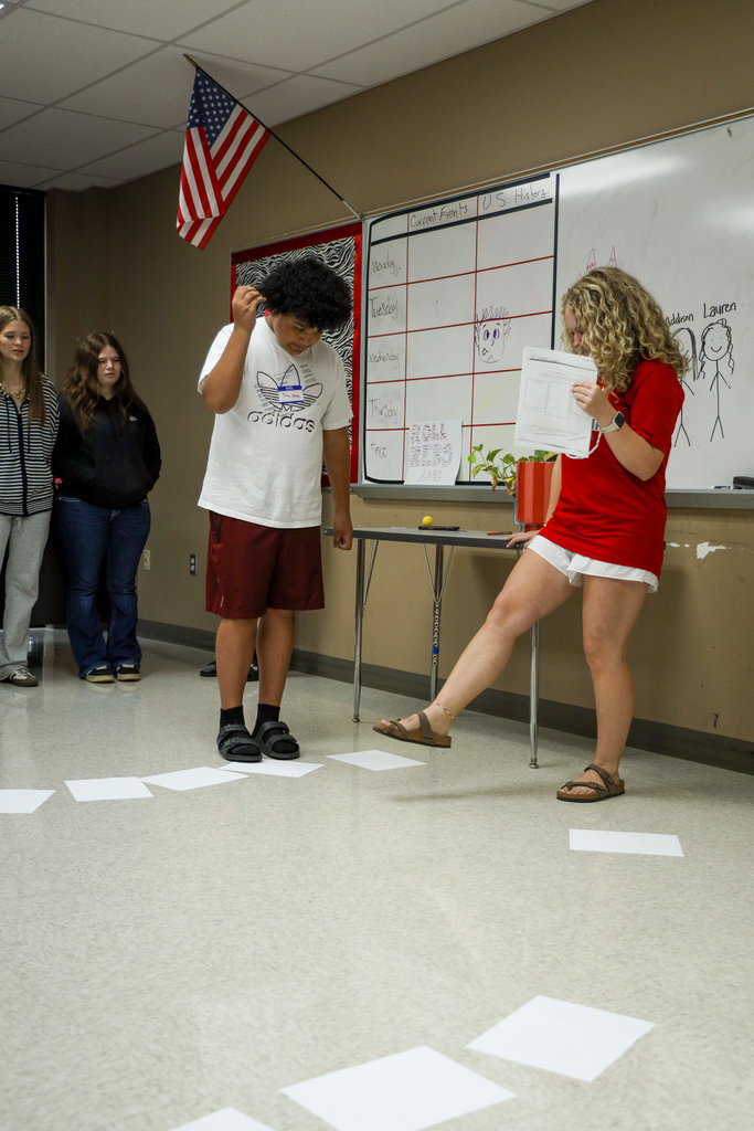 seniors and freshman playing games