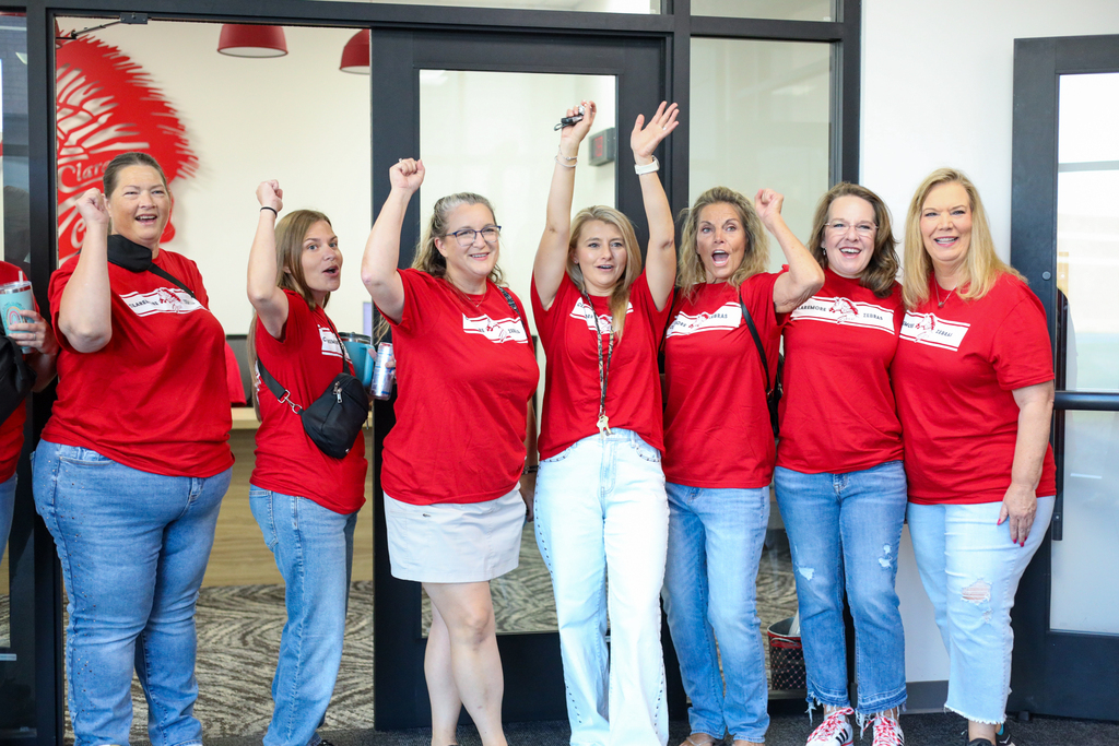 teachers cheering
