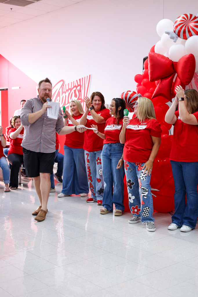 teachers getting prizes