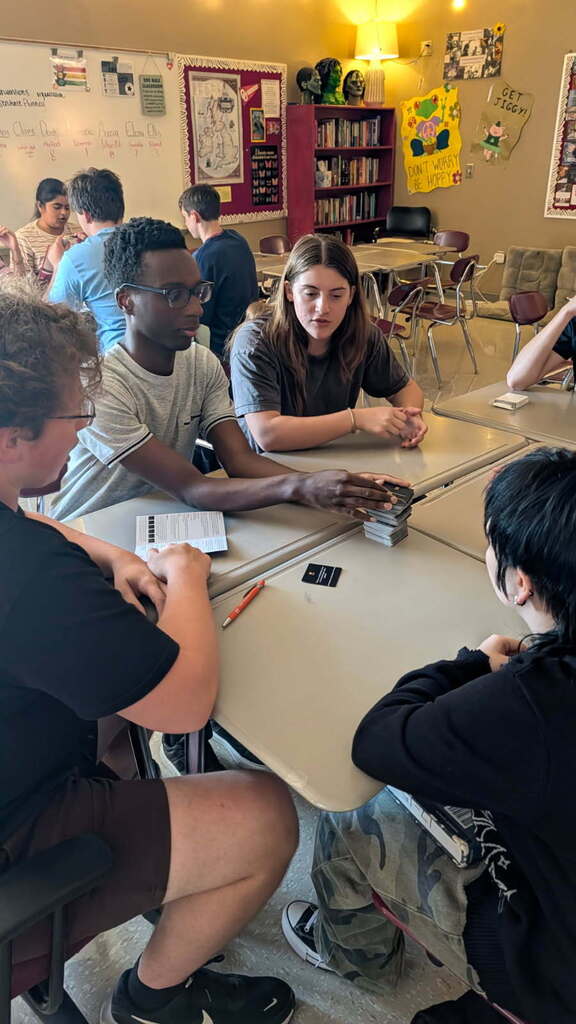 CHS’s award-winning Academic Bowl team kicked off the year with a fun and friendly trivia round robin. Students teamed up to compete in a variety of trivia games, sharpening their skills, challenging their brains, and preparing for the upcoming Academic Bowl season. 