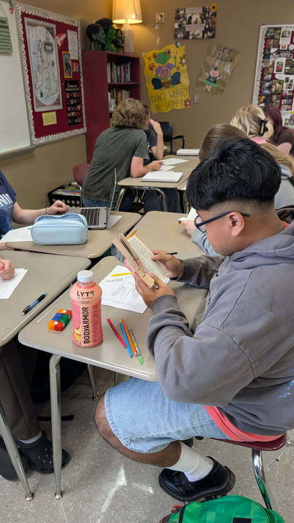 What happens when students stop settling for “good enough” words? They get creative. In Mrs. Andrews's Creative Writing class at CHS, students are sharpening their word choice through hands-on activities: decorating hands with powerful verbs and using tiny 1-inch-by-1-inch frames to zoom in on the world around them. The challenge? Look closely. Notice the minute details. Choose precise, vivid words that bring those details to lifebecause powerful writing starts with powerful words.