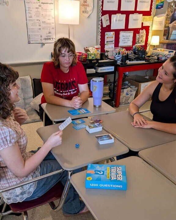 Claremore high school's academic bowl team sharpening their minds with trivia games.