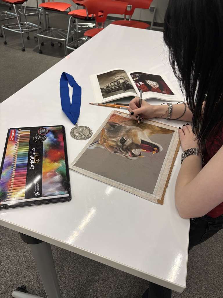 🎨 CHS senior Kellie Stuard is making her mark in the art world!  Kellie earned a National Silver Medal from Scholastic for her pastel self-portrait—an incredible accomplishment in one of the nation’s most prestigious recognition programs for creative teens. Her award-winning artwork was published in Scholastic Magazine, and she received a medal recognizing her achievement.  With more than a quarter million artworks submitted each year, earning this recognition is no small feat. Kellie’s award-winning drawing is currently on display at Crystal Bridges Museum in Arkansas!  Kellie has also earned numerous awards through Young Talent in Oklahoma, the Sutton Wildlife Art Competition, and the Young People’s Art Exhibit.  Congratulations to Kellie and her instructor, Mrs. Hoffer, who was also honored with a medal recognizing her work as Kellie’s teacher! We can’t wait to see what Kellie accomplishes during her senior year!