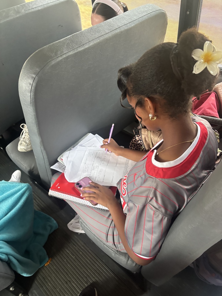 🥎📚 What do you do when you have a softball tournament hours away during the school day? You turn the bus into a classroom! 🚌✏️ Our Lady Zebras are making the most of their travel time by turning the bus into a mobile classroom. Between games, practices, and long bus rides, they’re finding a way to keep learning and stay on top of their schoolwork. Here are a few pictures of the Lady Zebras Mobile Classroom!