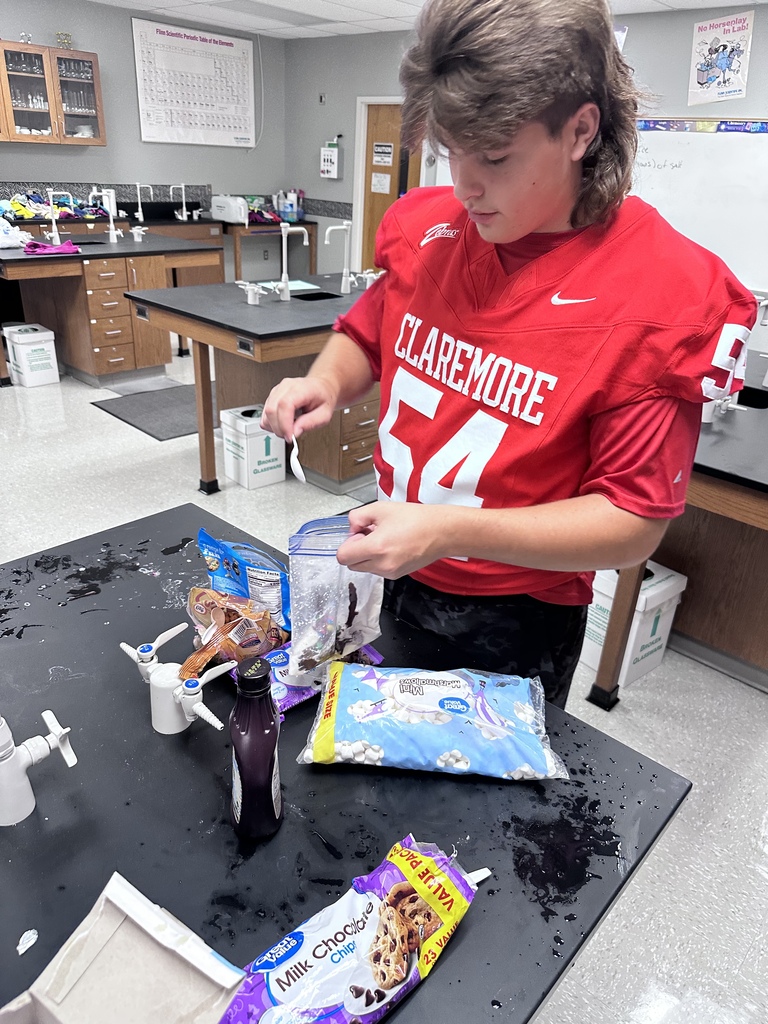 🍦🧪 Chemistry you can taste!  Pre-AP Chemistry students took some time to apply what they’ve been learning to real life by making ice cream while studying chemical reactions and phase changes.  It’s one thing to learn about chemistry in a textbook, but it’s even better when you can see it—and taste it—in action! 🍨  Science is always more fun when you get to make it yourself!