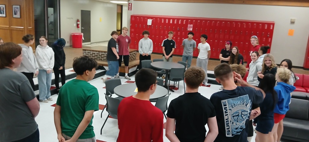 Learning Spanish One Toss at a Time!  Our Spanish 1 students put their vocabulary skills to the test today with a fun, interactive game! Students stood in a circle and tossed a ball to one another, asking and answering questions in Spanish with each pass.  This activity was a great way to practice vocabulary, build confidence in speaking Spanish, and make learning fun! We love seeing our Zebras engaged and learning in creative ways! 