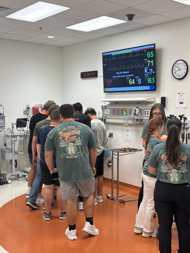 🩺🥼 Hands-On Learning at OSU Medical School!  Our CHS students had an exciting opportunity to explore the world of healthcare at Oklahoma State University Medical School!  Students gained hands-on experience working alongside medical professionals and educators while learning about osteopathic medicine and exploring potential careers in the medical field.  What a great opportunity for our Zebras to learn from professionals, gain real-world experience, and discover possibilities for their futures! 