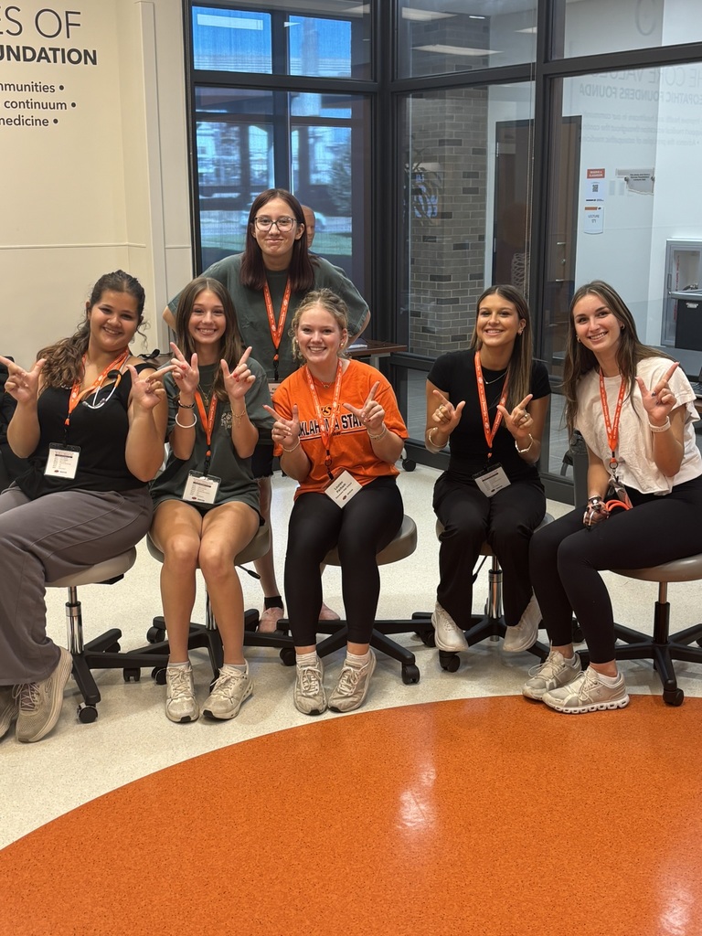 🩺🥼 Hands-On Learning at OSU Medical School!  Our CHS students had an exciting opportunity to explore the world of healthcare at Oklahoma State University Medical School!  Students gained hands-on experience working alongside medical professionals and educators while learning about osteopathic medicine and exploring potential careers in the medical field.  What a great opportunity for our Zebras to learn from professionals, gain real-world experience, and discover possibilities for their futures! 