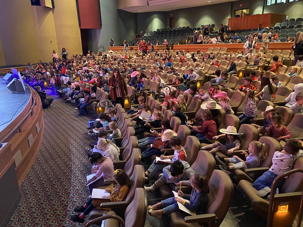 students at the Stephen Fite concert