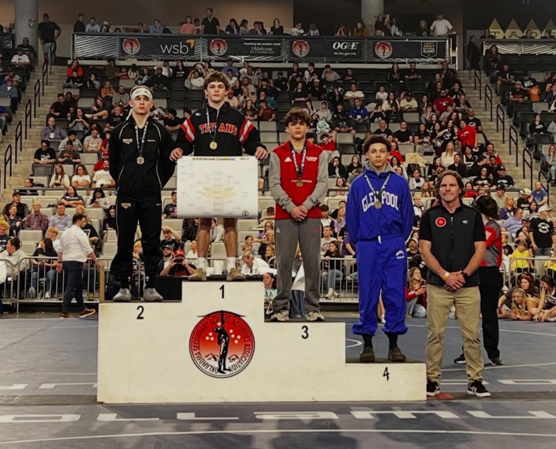 podium pic at wrestling state