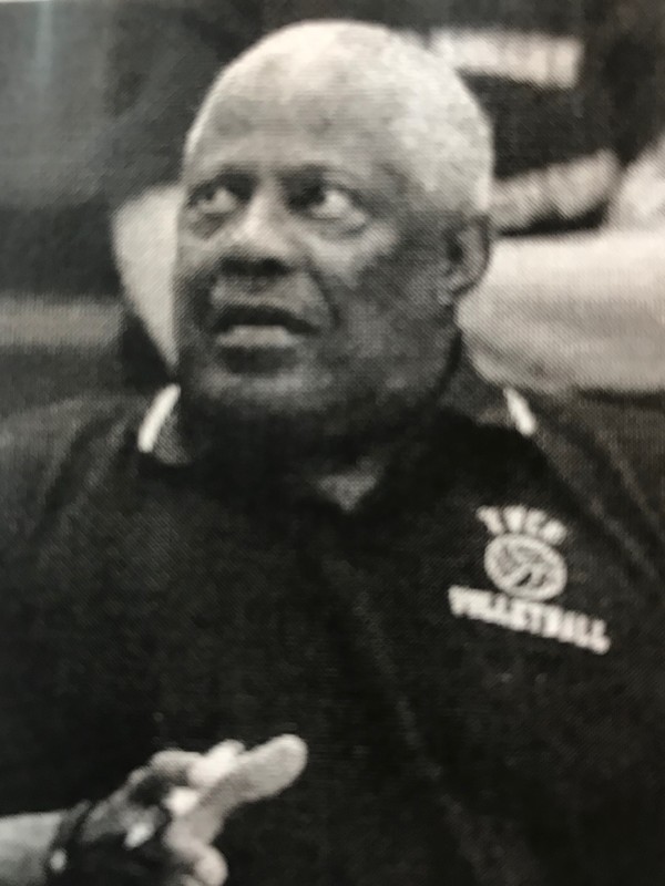 Alonzo Rogers, JR - A 1952 graduate of Claremore Lincoln High School, played guard on Lincoln's 1952 State Champion Basketball Team.