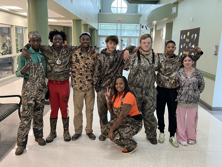 Twins & Triple “T” Thursday (Attendance Spirit Week)